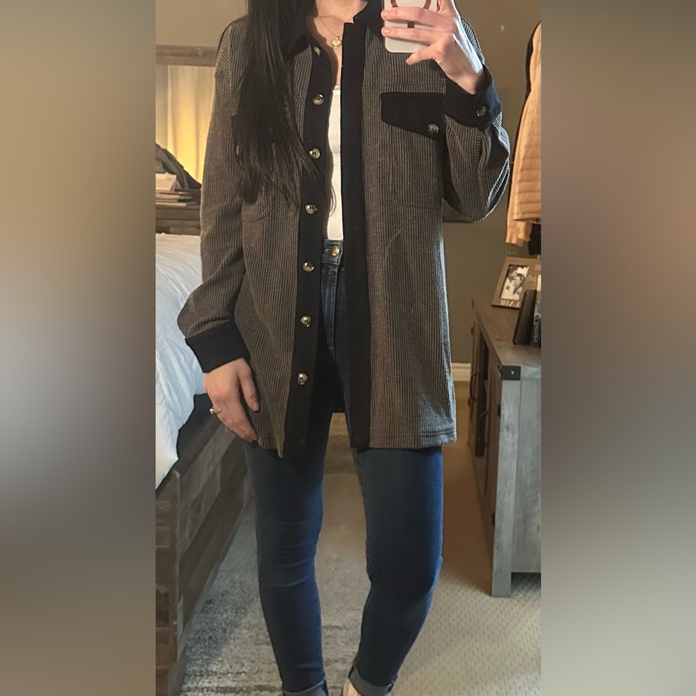 Hem & Thread Black and Gray Blazer with Relaxed Fit